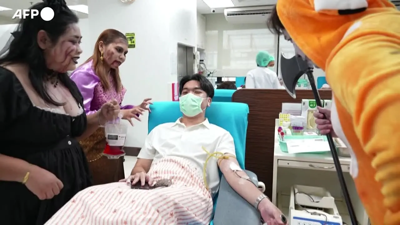 A Bangkok donazione di sangue a tema Halloween