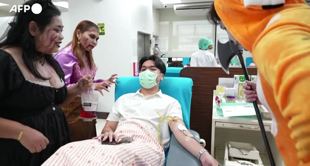 A Bangkok donazione di sangue a tema Halloween