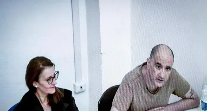 Cospito, niente ergastolo: 23 anni per la bomba in caserma