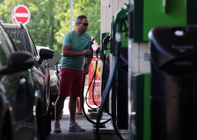 Codacons, in autostrada il gasolio supera il record storico del 2022