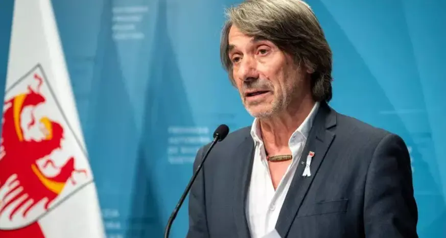 Neonati morti in ospedale, Messner respinge la caccia ai colpevoli a tutti i costi: «Basta speculazioni»