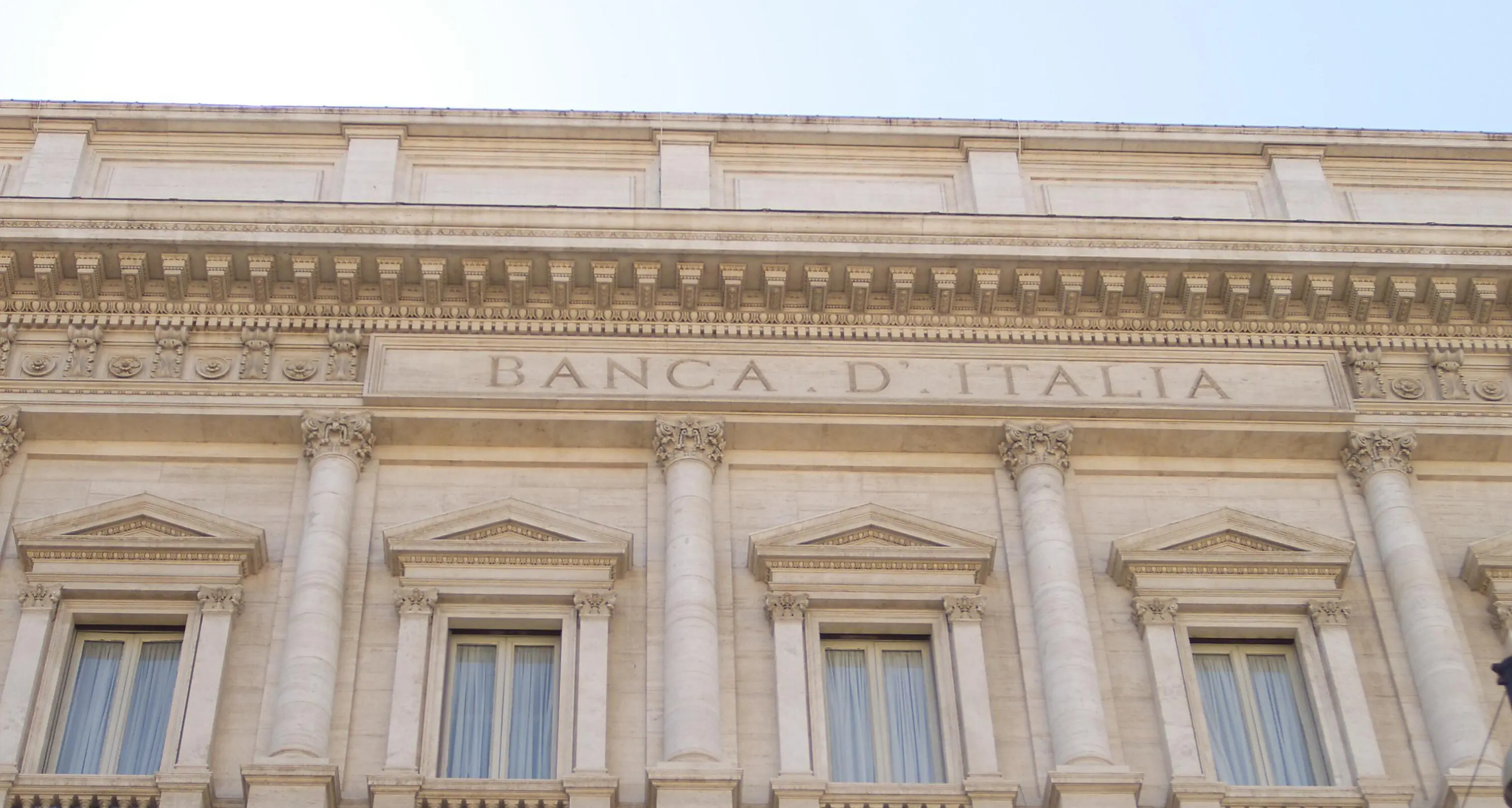 Bankitalia: debito record ad ottobre, tocca quota 2.868 miliardi