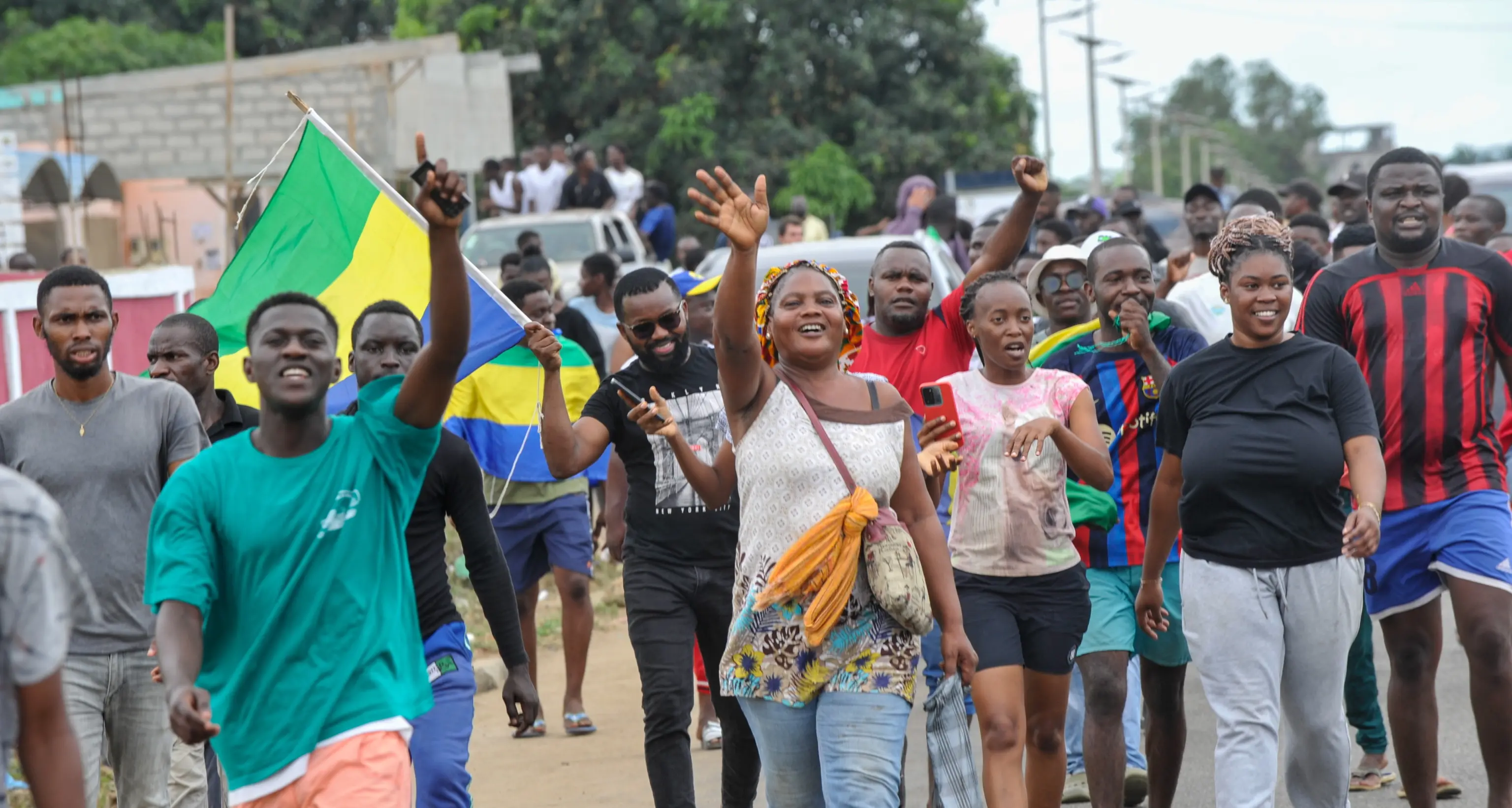 Gabon: i golpisti nominano il nuovo presidente