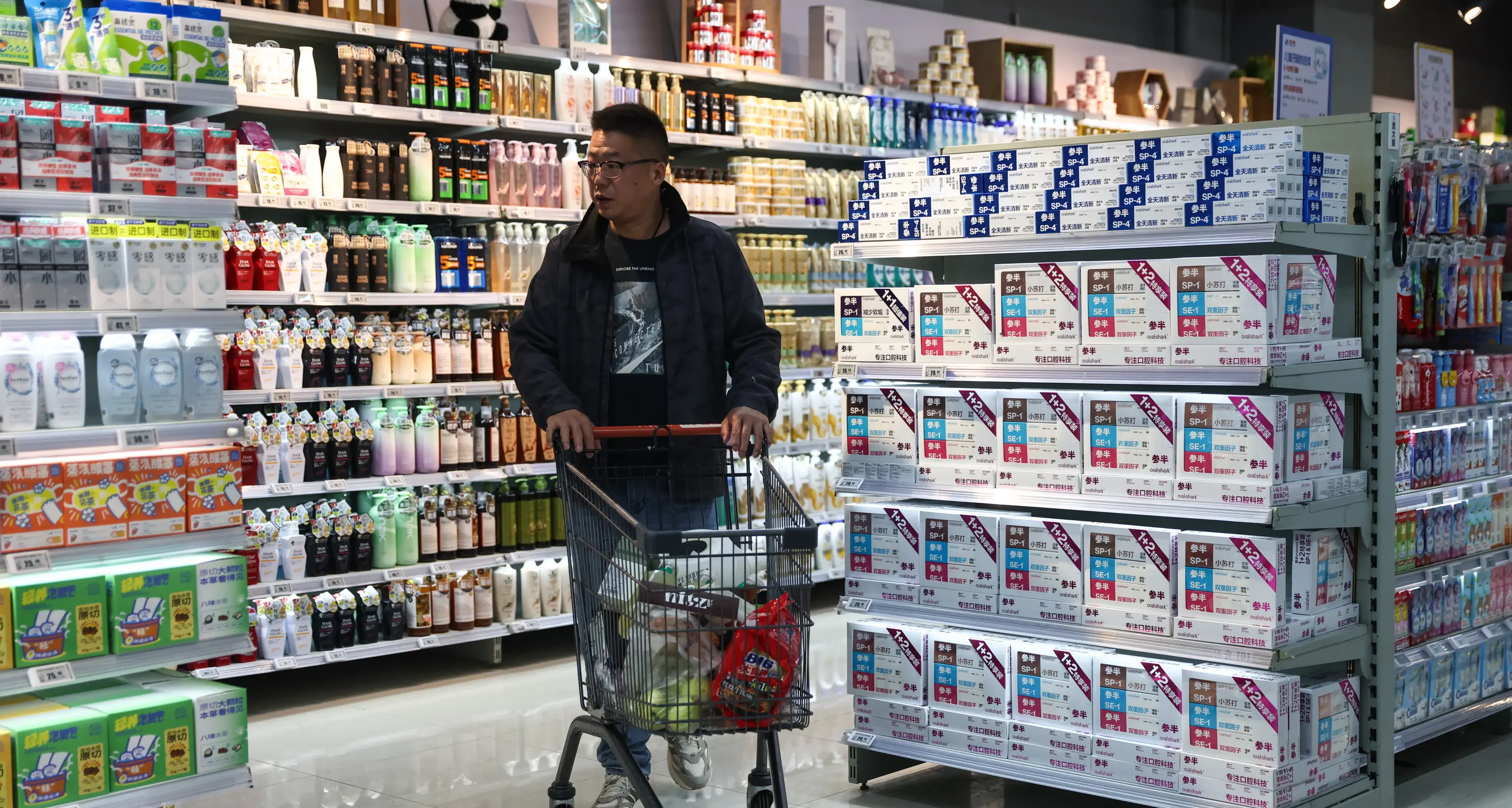 Cina: export di ottobre crolla a -1,1%, import frena a +1%