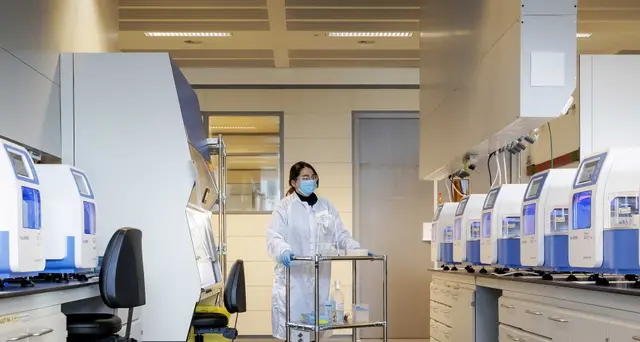 Oms, 'stretto contatto con Regno Unito su mutazione virus'