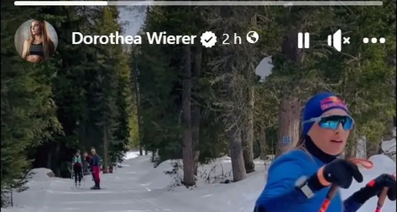 Dorothea Wierer si allena, sulla neve incontra… un gallo cedrone