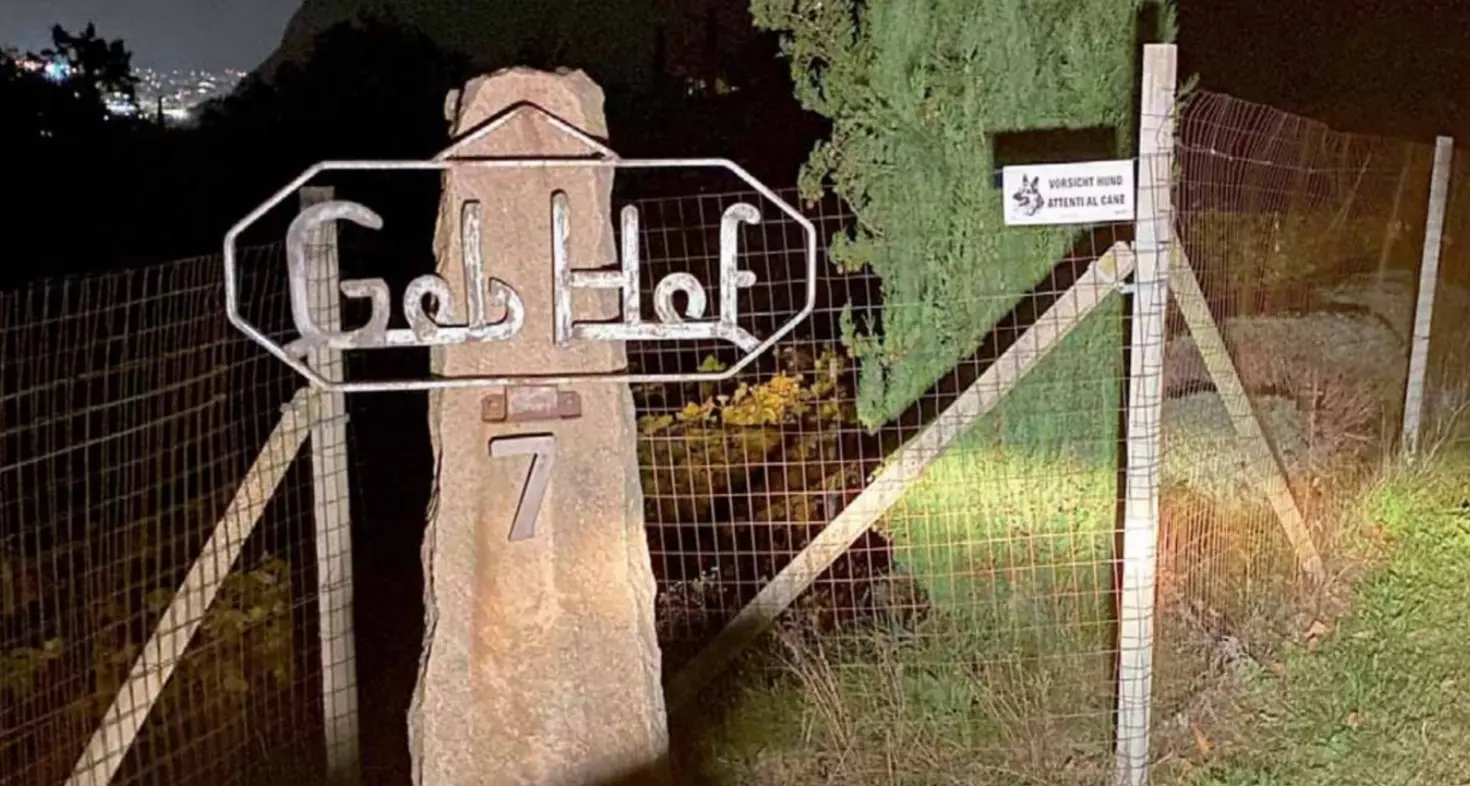 Morto mentre lavorava con il trattore a Laives, la vittima è Dan Zelger