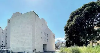 Un vertice a Palazzo Ducale sul degrado nella zona Teatro: «Servono più strumenti»