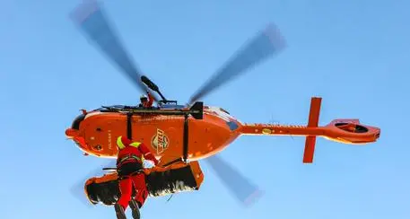 Lago di Caldaro, muore ciclista investito da un’auto
