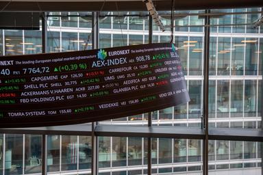 Borsa: in Europa chiusura negativa, Parigi -1,1%