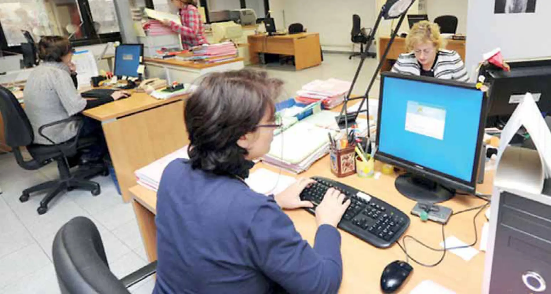 Provinciali, secondo lavoro più facile: abolito il tetto di reddito al 30%