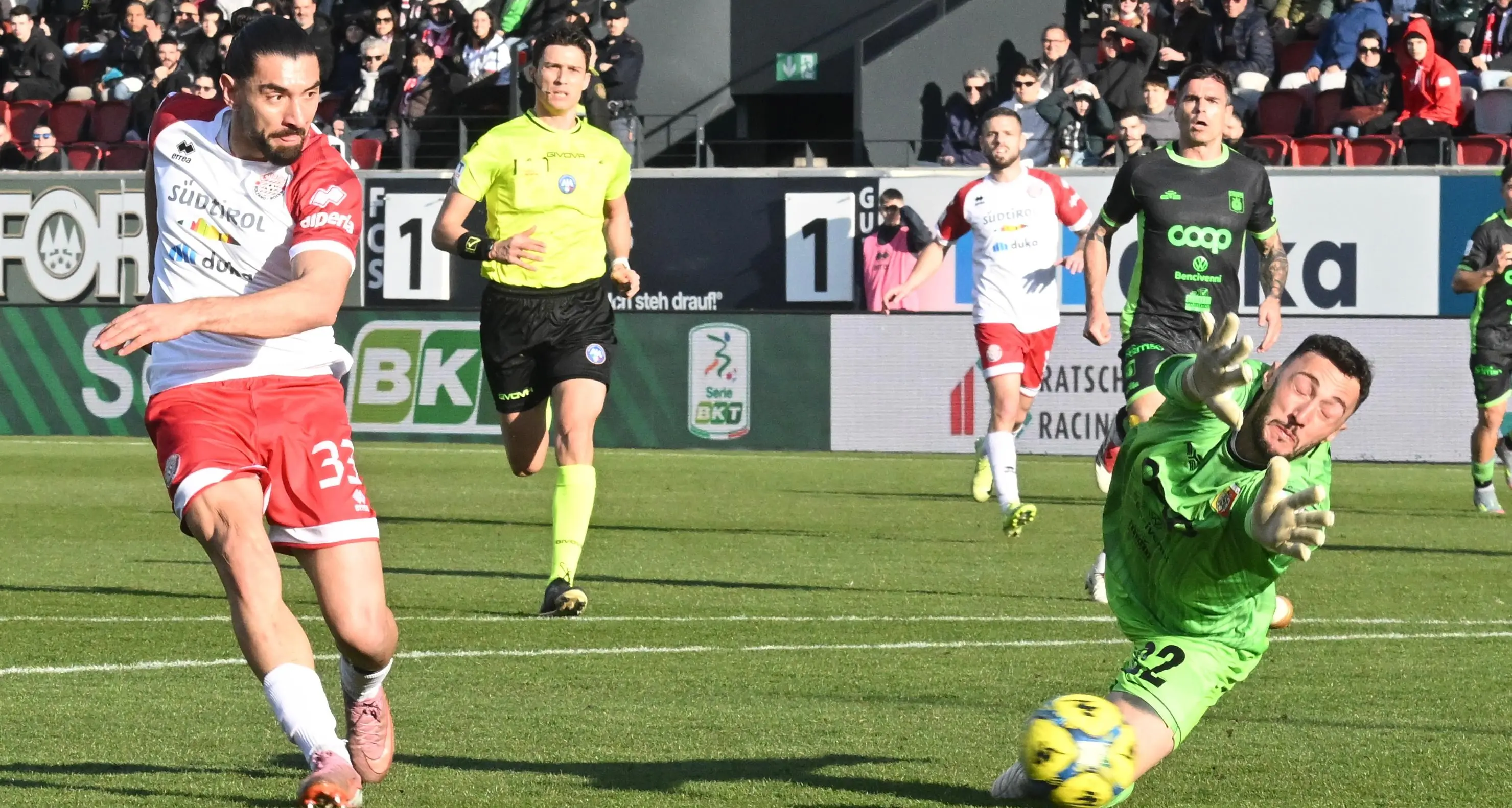 Serie B, il Südtirol super il Catanzaro per 2 a 1 e s’avvicina alla zona play-off