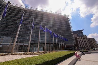 Ue accelera su mobilità lavoratori, arrivano titoli e previdenza digitali