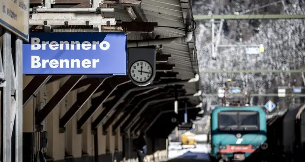 La Provincia di Bolzano sovvenziona il traffico di merci su rotaia