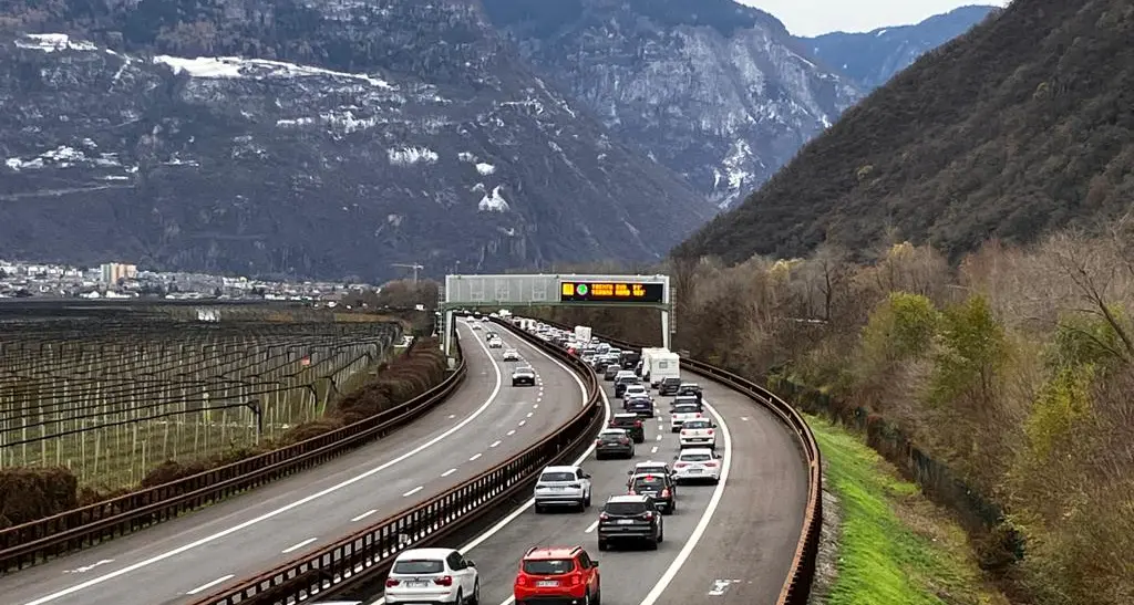 Tamponamento sull'A22, lunghe code fra Chiusa e Bolzano in direzione sud