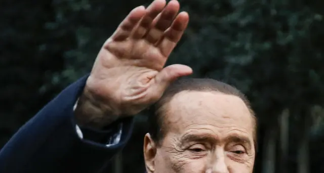 C.destra:Lupi, Cav lo inventò, tornare a quello spirito