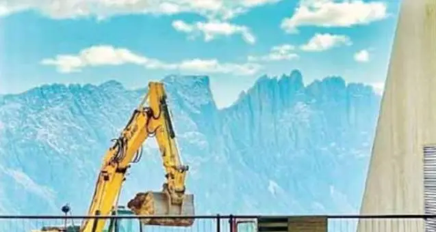 Le guide alpine: stop ai rifugi di lusso e ai nuovi impianti