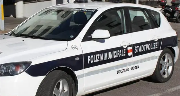 Aveva 2,6 chili di hashish nel box auto, giovane arrestato a Bolzano