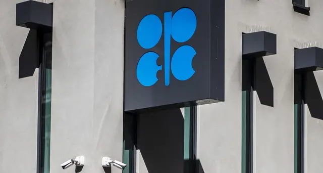 Petrolio: Emirati smentiscono di voler uscire dall' Opec