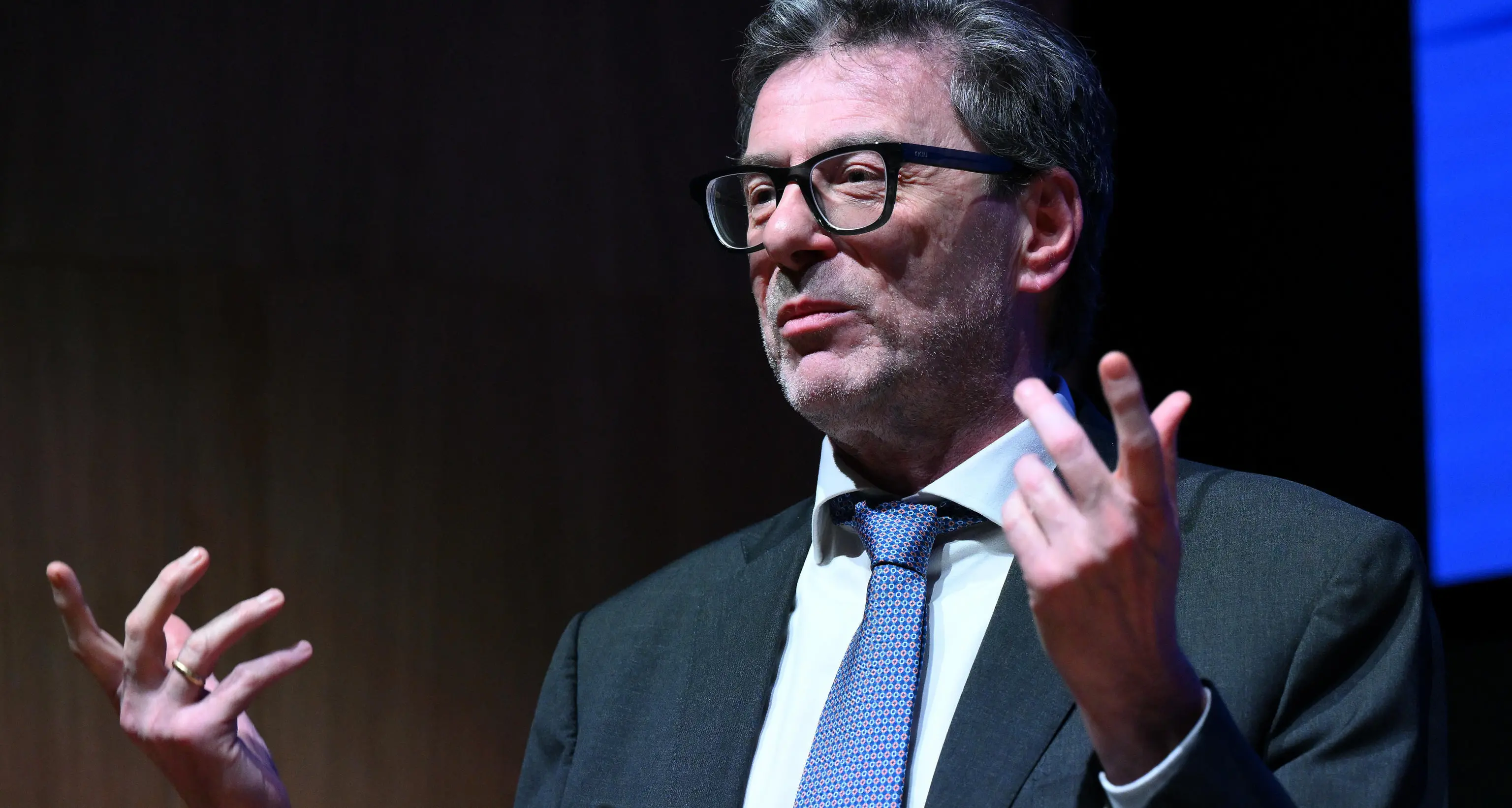 Dazi: Giorgetti, negoziato non semplice. Serve compromesso