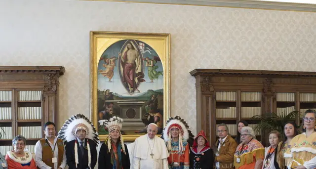 Canada: Papa a nativi, dolore e vergogna, vi chiedo scusa