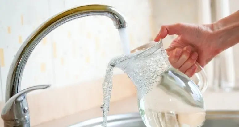Bolzano: acqua potabile che sa di metallo, ma non ci sono anomalie