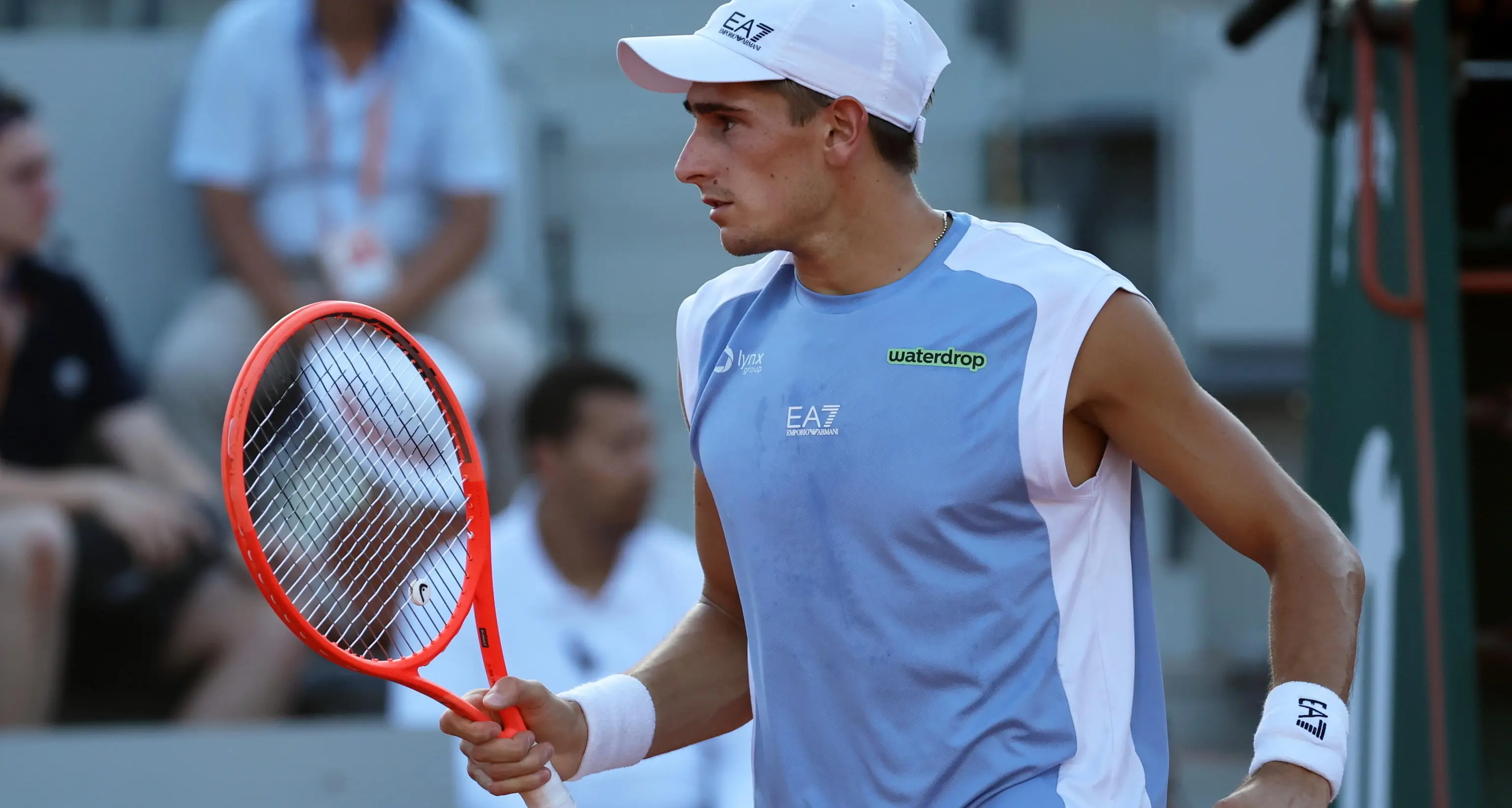 Roland Garros: avanti Arnaldi, superato il greco Tsitsipas