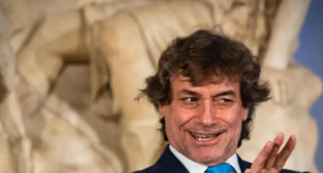 Tv: con Alberto Angela luci su Napoli nella sera di Natale