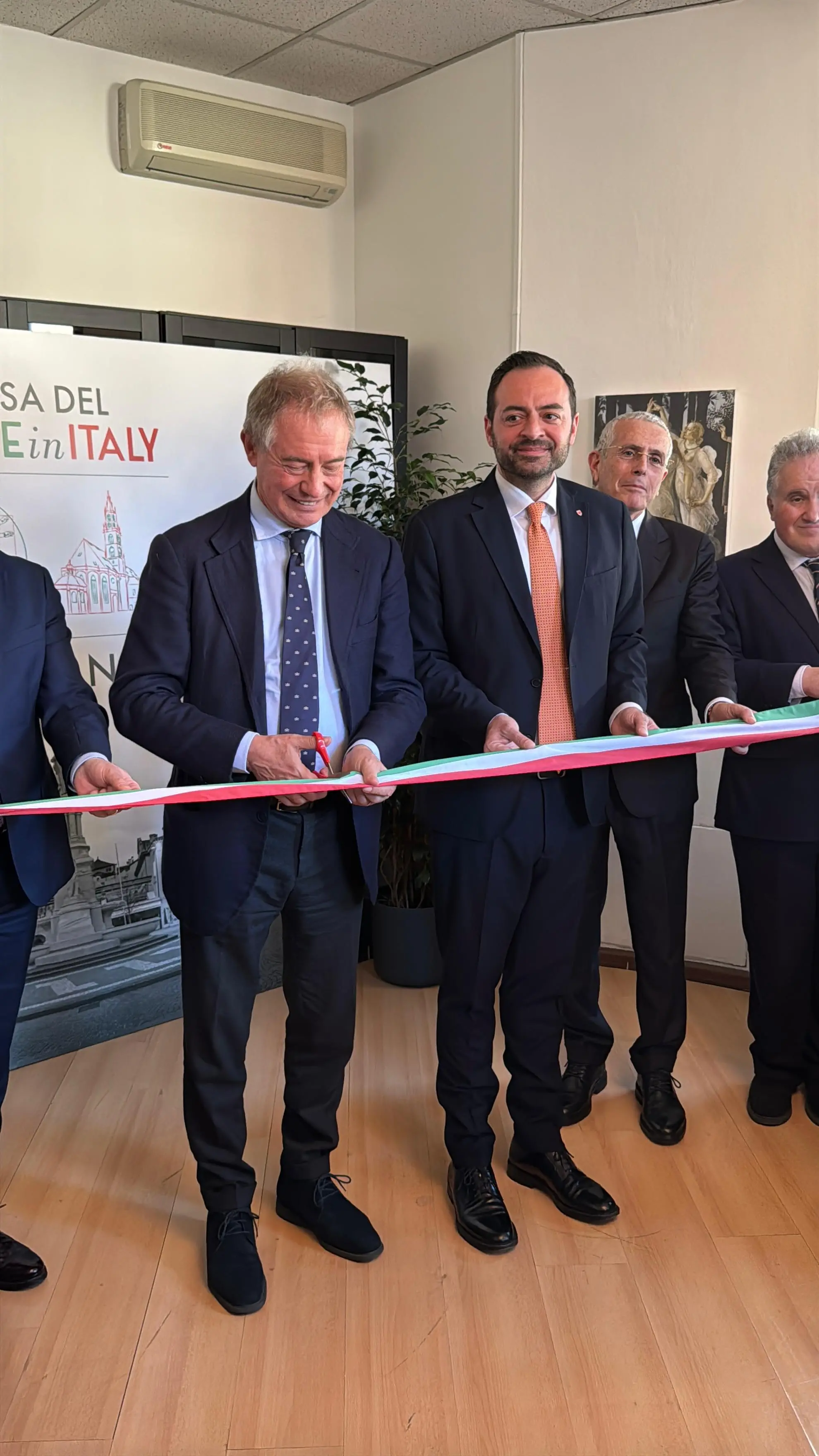 Urso inaugura la Casa del Made in Italy a Bolzano