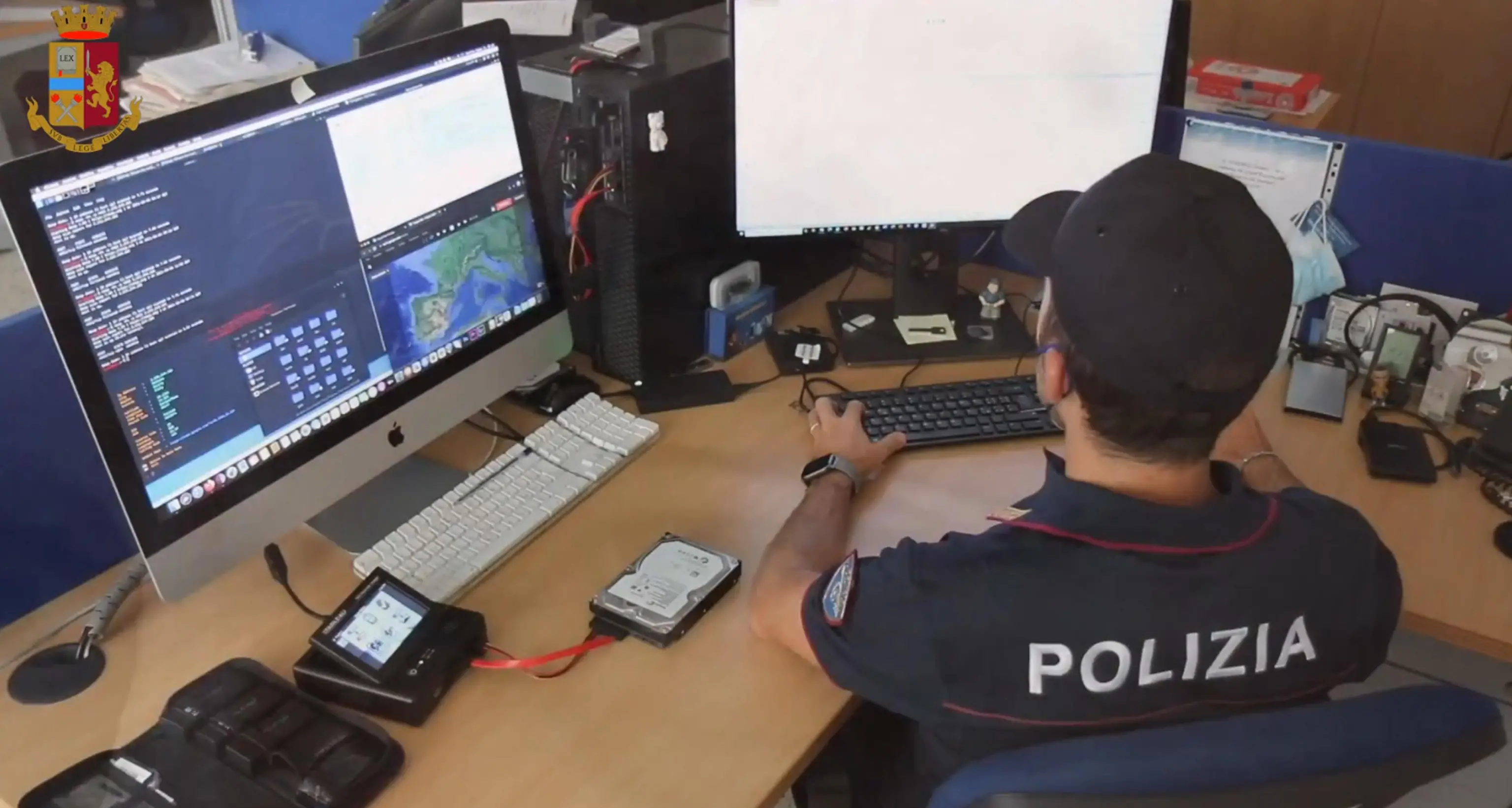 Immagini pedopornografiche sul cellulare: bolzanino condannato a 2 anni e otto mesi