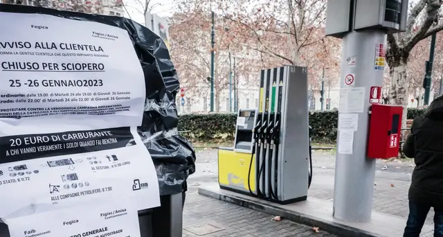Benzina:sindacati categoria convocati al ministero alle 15