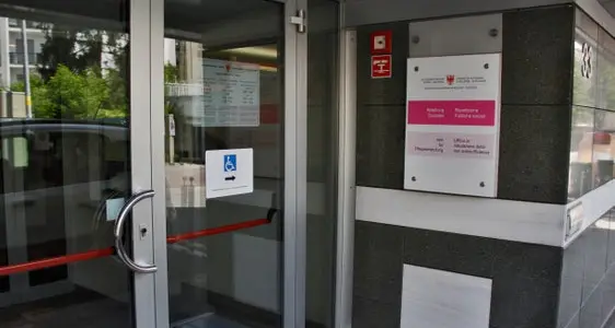 Non autosufficienza, dal 1° agosto il servizio di valutazione a Bolzano