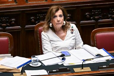 Casellati: "Semplificazione priorità politica anche per l'Europa, l'Italia c'è"