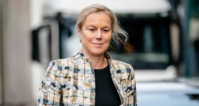 Olanda: prima donna ministro delle Finanze