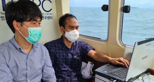 Indonesia: recuperata una scatola nera dell'aereo caduto