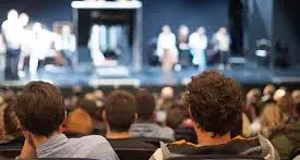 Cinema, musei, discoteche: si riparte, con il Green Pass