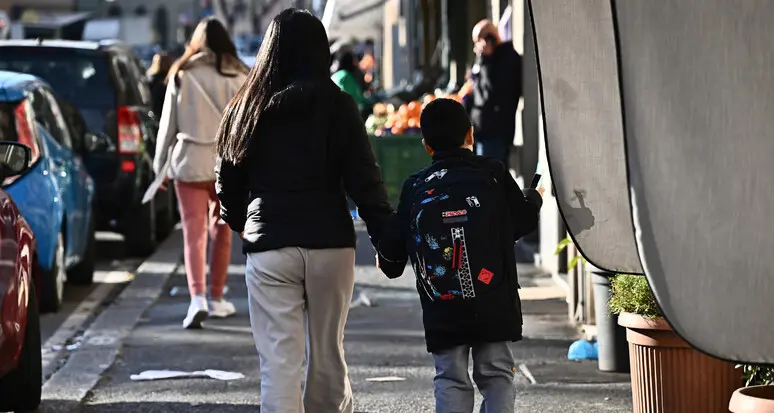 Ipl: «L'Italia investe sulle pensioni, ma risparmia sulle famiglie»