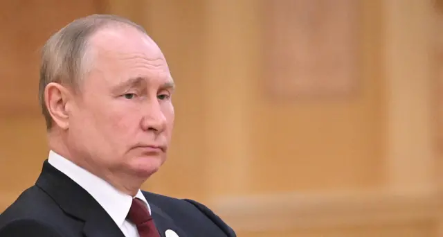 Putin: risponderemo se truppe Nato in Finlandia e Svezia