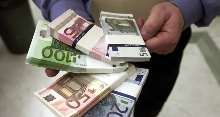 Bolzano, il debito medio delle famiglie è di 30 mila euro