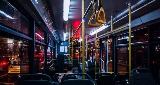 Movida, si amplia l’offerta delle navette notturne: le linee secondarie diventano gratis