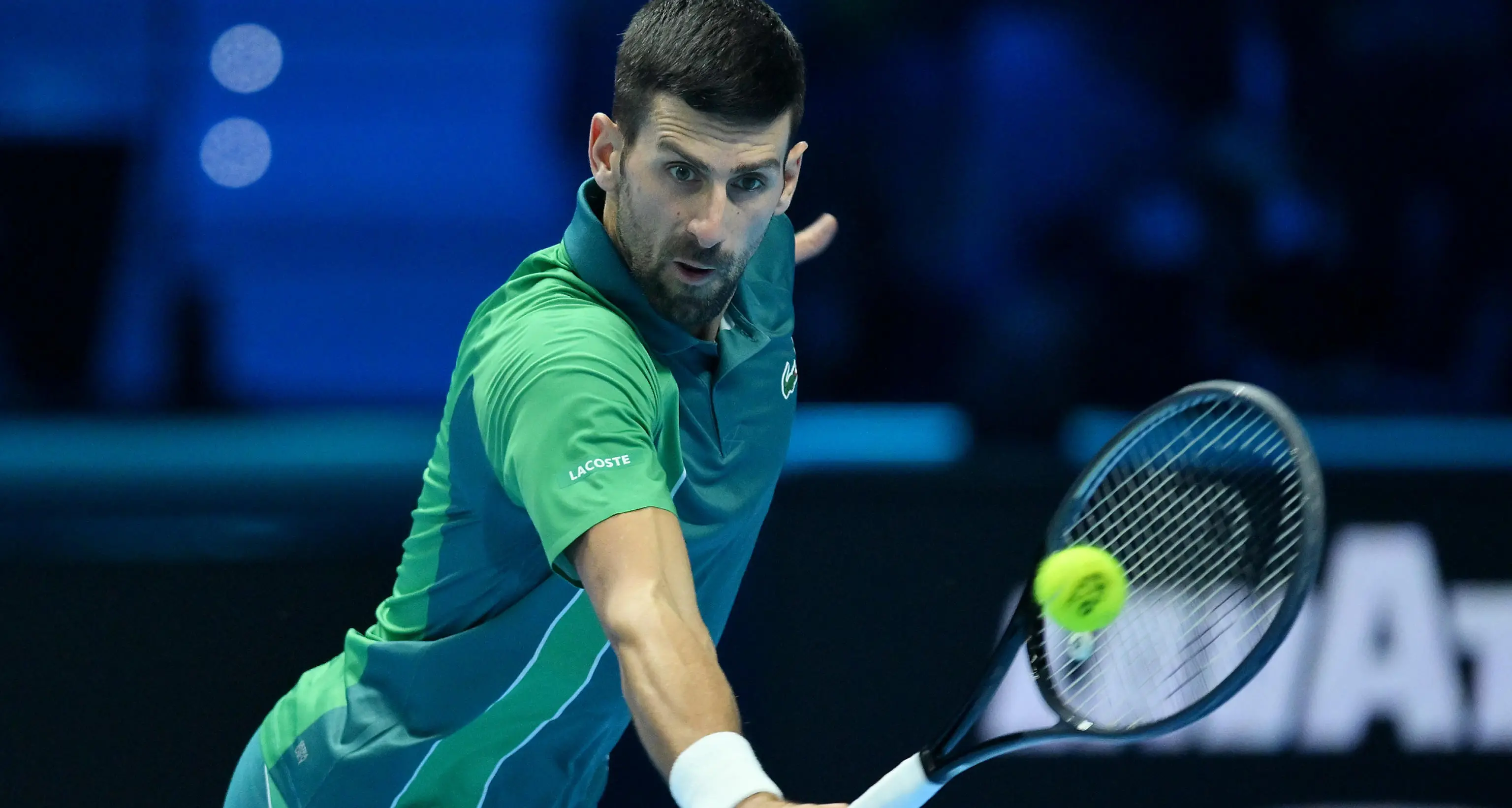 Nole è mostruoso: battuto Alcaraz Oggi Jannik ritrova il n.1 Djokovic