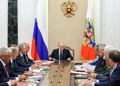 Putin promette rappresaglia per gli attacchi ucraini ai magazzini e-commerce