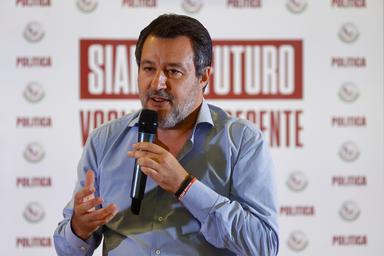 Salvini, ci un sarà segreteria politica e aggiorneremo il simbolo della Lega