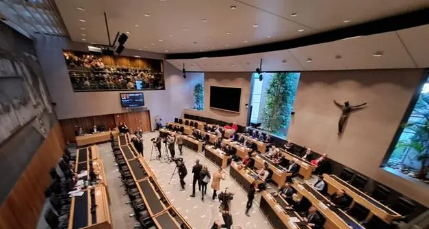 Giunta Alto Adige, il dibattito in Consiglio provinciale