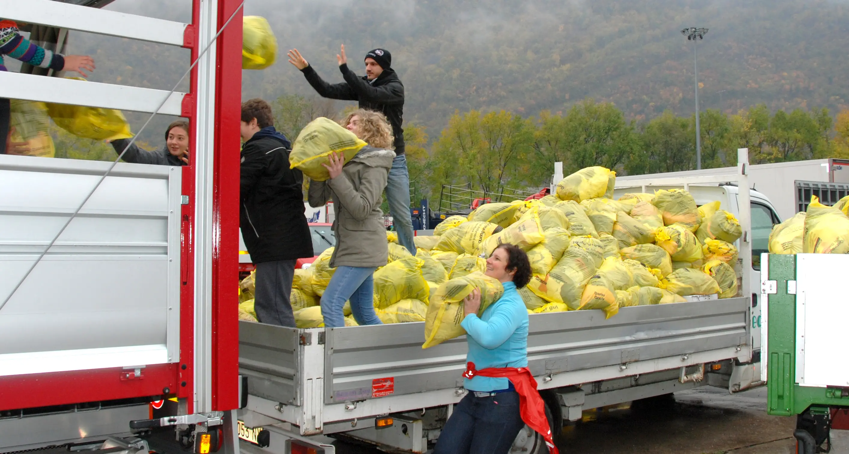 Caritas, raccolta di abiti usati in 50 punti della provincia di Bolzano