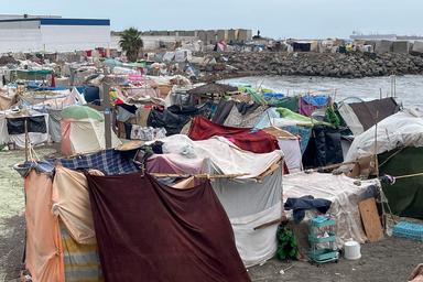 In 20mila in piazza a Madrid per la 'Marcia della dignità' contro Sanchez e per Ceuta