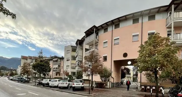 Inquilini Ipes, passo indietro sulle seconde case fuori provincia