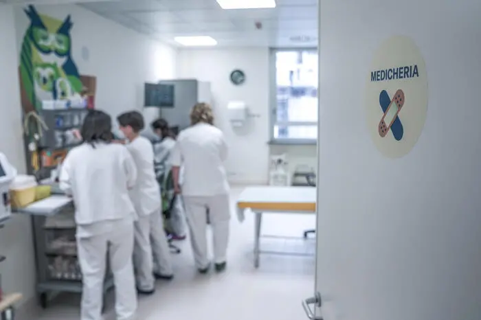 Professionisti sanitari in piazza per chiedere equità professionale ed economica