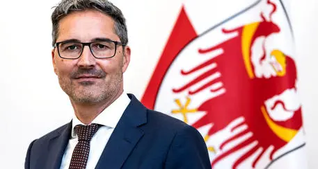Sondaggio in Alto Adige: tiene l’Svp, boom dei Verdi, crolla il Team K. Il 58% rivuole Kompatscher