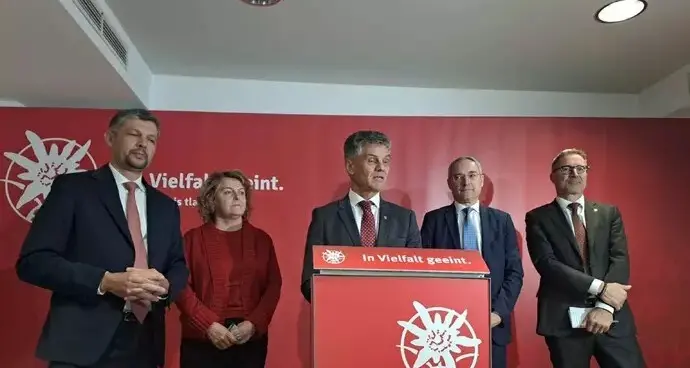 La Svp: «Noi, forza di centro garante contro gli estremismi»